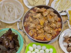 锅仔排骨-老殷锅仔