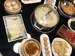 -煲王粤菜餐厅(中侨中心店)