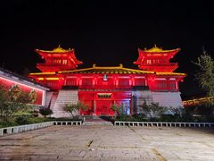 -茅山东方盐湖城景区