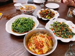 -益华家菜屋(世茂店)