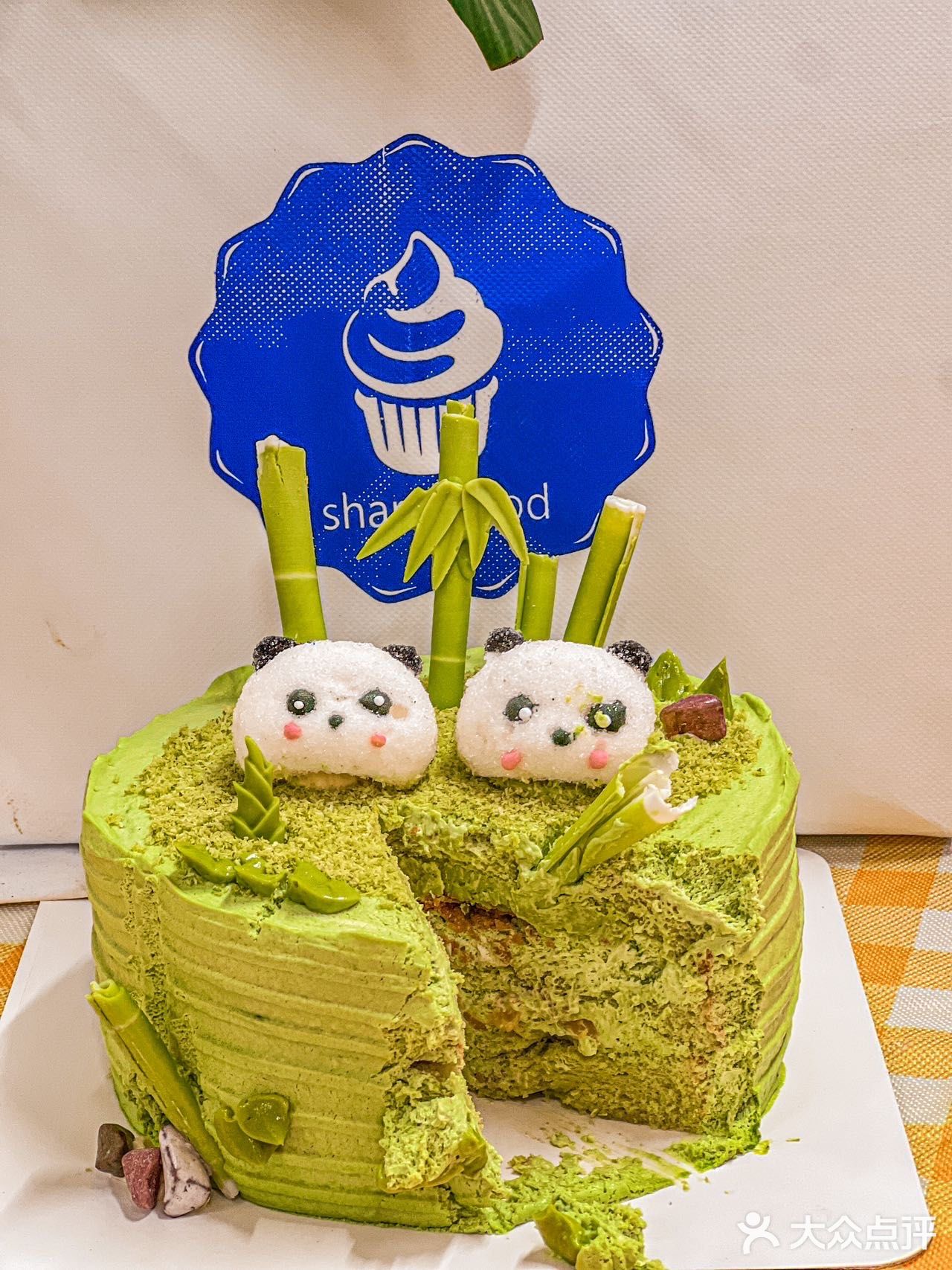 🎂 深圳味蕾的甜蜜邂逅！这可爱到让人心动的熊猫宝宝蛋糕🐼