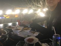 -楠柏弯休闲山庄(梨花溪店)