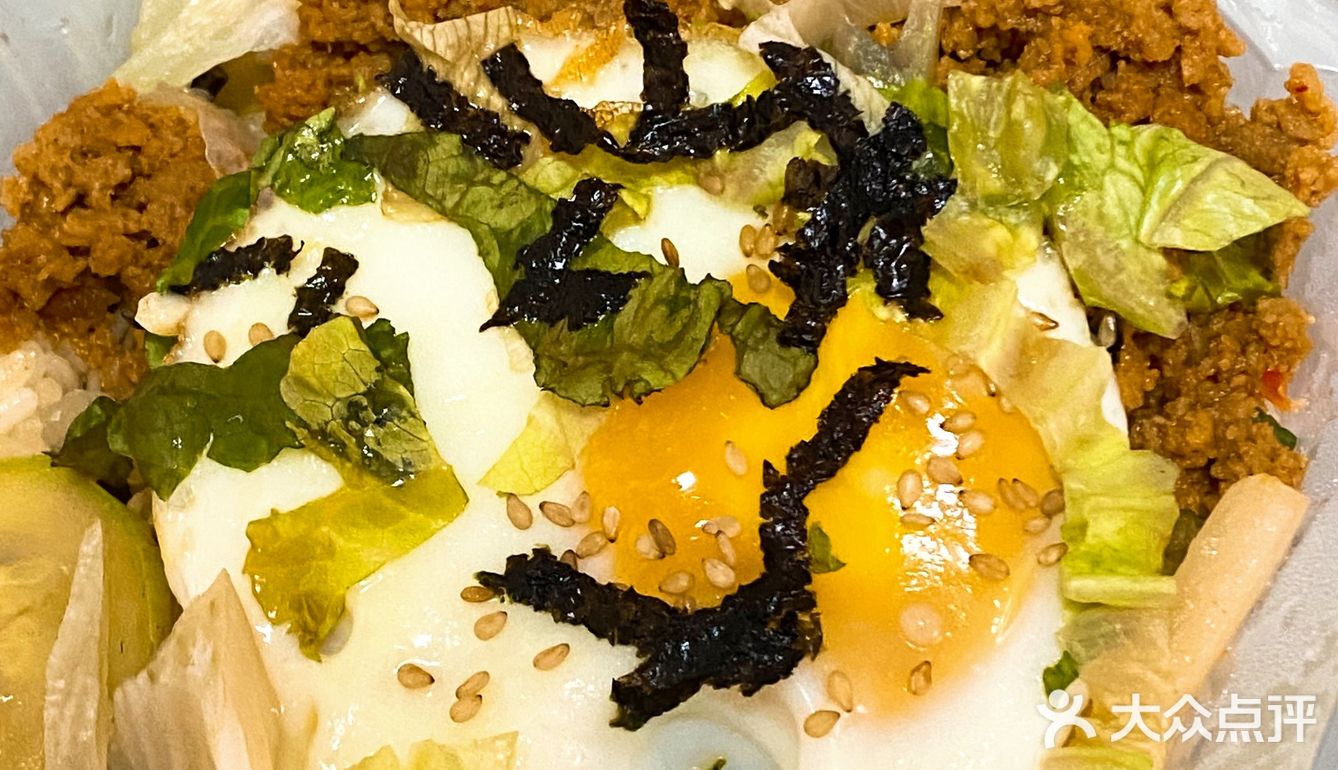 他们家居然改了名字，原来是想做炸鸡和拌饭专门店呀