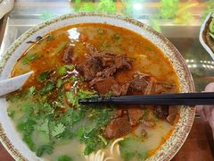 -金杨拉面王小吃面馆·牛三宝面·红烧牛肉粉