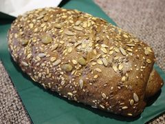 杂粮奶酪面包-Juicy Bakery(大学路店)