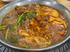 -喇喇排骨火锅·传统韩式脊骨汤(望京西园总店)