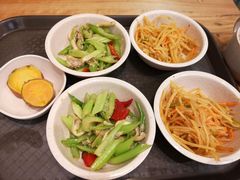 -一两饭川味素食餐厅