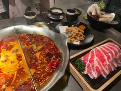 -湊湊火锅·茶憩(杭州湖滨银泰in77店)
