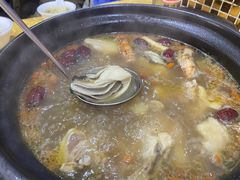 -濠轩阁特色生蚝火锅(水湾路店)