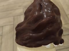 甜品站巧克力口味脆皮圆筒-麦当劳(无锡永乐店)