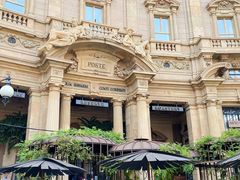 -文艺复兴百货(米兰大教堂广场店)