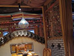 -老牌坊云南鱼豆花火锅(爱建店)