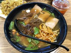 -桂在香知桂林米粉(红博中央公园店)