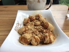 豆末汤圆-胡九小吃(文化巷店)