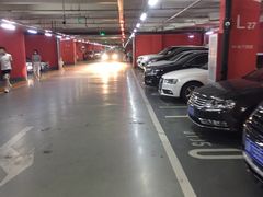 -合生汇购物中心-停车场