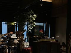 大堂-Metal hands·铁手咖啡