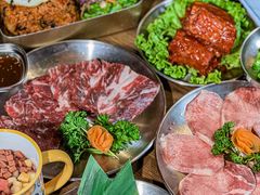 -香猪坊韩国烤肉专属门店(魏公村店)