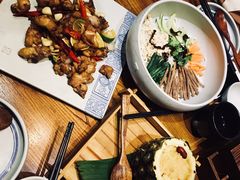 傣味菠萝饭-云海肴·云南小炒·汽锅鸡(天津国金汇店)