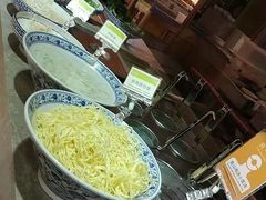 -昆山裕元花园酒店·温莎西餐厅