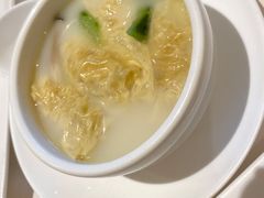 鲜虾腐皮卷-利苑酒家(合景国际金融广场店)