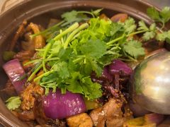 -胡须佬鸡煲四季火锅店(石厦西村直营店)