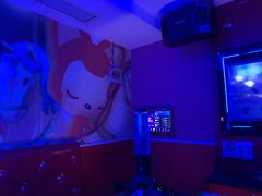 -唯爱KTV聚会餐厅(仙林东城汇店)