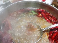 -乡土黄·鲜牛肉火锅·小龙虾(兴业街店)