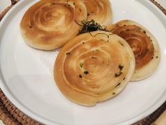 -万龙洲海鲜(大兴绿地缤纷城店)