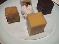 -真地道京味府·鲜橙烤鸭·北京菜(朝外大街东大桥店)