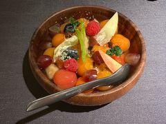 薄荷接骨木花渍当季水果-美美九席·湖景餐厅(李公堤店)