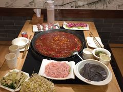 -锅首鲜品火锅(鸳鸯店)