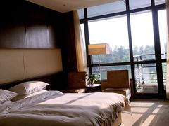 怡沁园度假村-上海怡沁园度假酒店