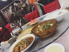 -魏四小鱼锅贴王