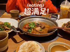 灶膛罐罐牛腩-吃饭皇帝大土家民族菜(正大广场店)