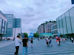 -杭州湖滨银泰in77