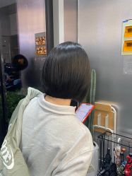 -Tloml salon
