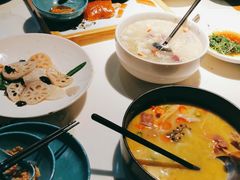 -荷塘秋月·本帮江浙菜(国权路店)