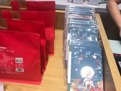 -良品铺子(五角场万达店)