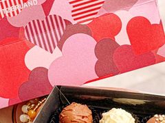 -Laderach 莱德拉(上海环贸iapm店)