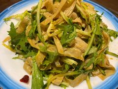 -那家老院子东北菜·饺子·小鸡炖蘑菇(艳华街店)