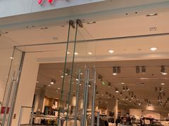 -H&M(鹏欣水游城店)