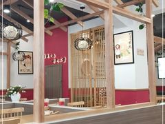 大堂-八二小区抄手(三友路店)