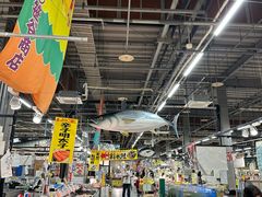 -海鮮寿司とれとれ市場