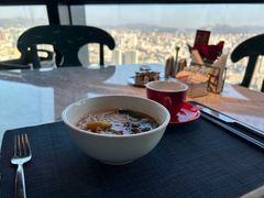 -锦厨国际自助餐厅 · 云端景观 (昆明索菲特大酒店)