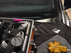 -鲨鱼皮汽车凹陷玻璃修复(静安店)