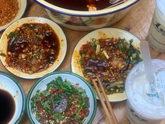 -拈签一笑黄牛肉辣卤串串