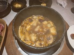 -芸山季·云南山珍菌火锅(人民广场来福士店)