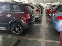 场地-百联南方购物中心·停车场