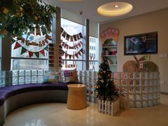 -瑞尔齿科(南京东路名人诊所)