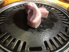 -唯成•韩国炭火烤肉 유성고기